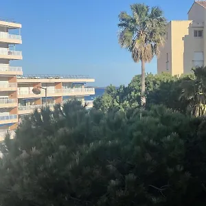  Appartement Joli Studio Les Pieds Dans L'eau